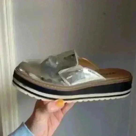 Brazilian silver mule Dafiti size 36 US 7 - Picture 3 of 9